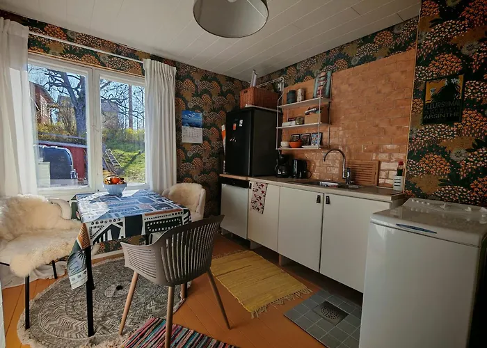 Vaerikaes Asunto, Rauhallinen Asuinalue Apartmán *